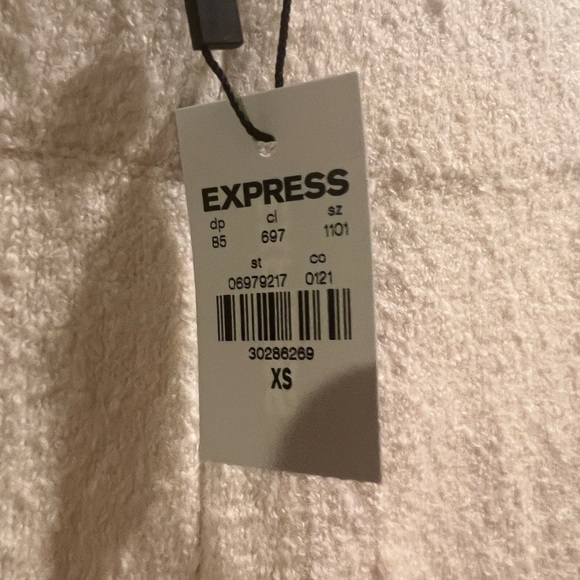 Express Sweater & Legging hi waist cream white fuzzy matching set duster NWT - Picture 4 of 8